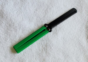Light Green Handle, Black Comb