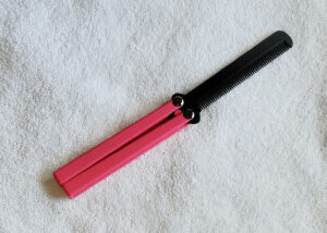 Pink Handle, Black comb