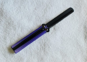 Space Cat - TT - Silk Purple and Black Handle, Black Comb